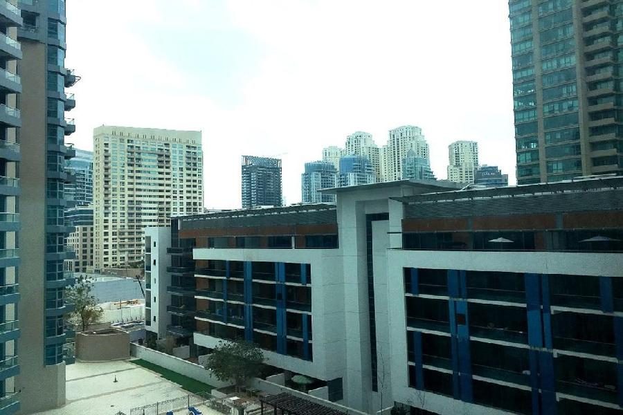 Cascades - Dubai Marina