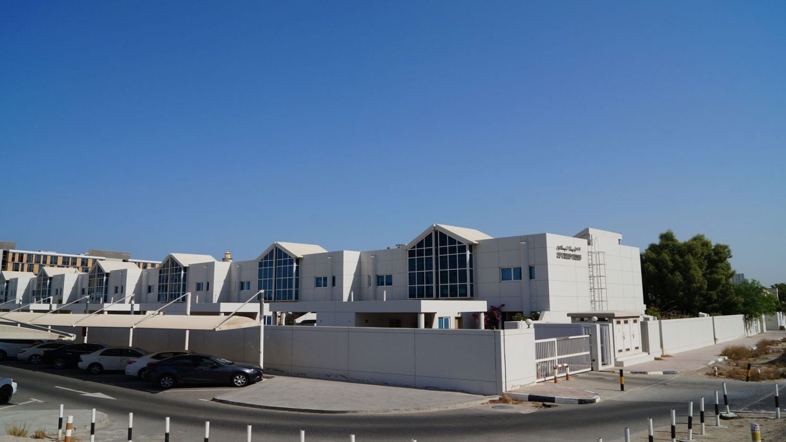 32 Villas