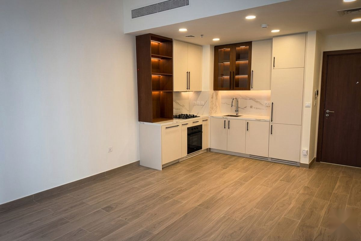 1-Bedroom Apartment for Rent in Town Square