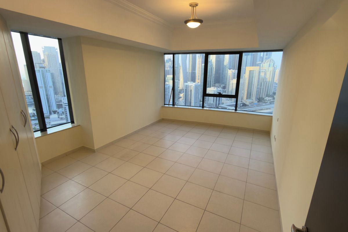 4-Bedroom Apartment for Rent in JLT - Jumeirah Lake Towers