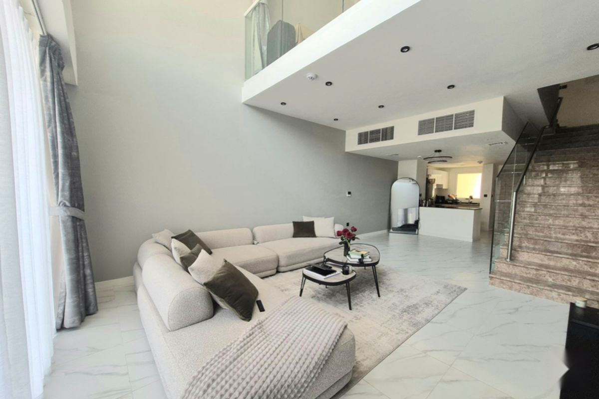2-Bedroom Villa for Rent in Wadi Al Safa 7