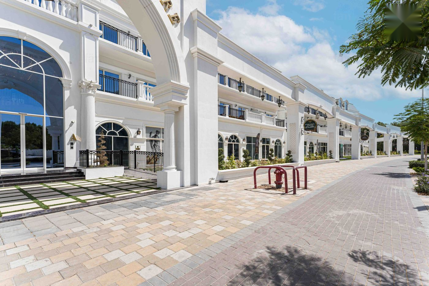 Retail Space for Rent in Arjan