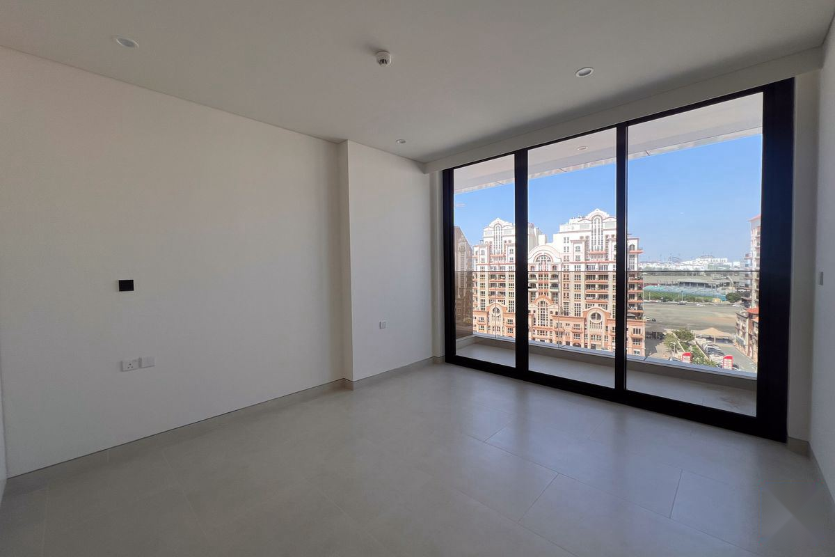 Studio Apartment for Rent in Dubai Sports City