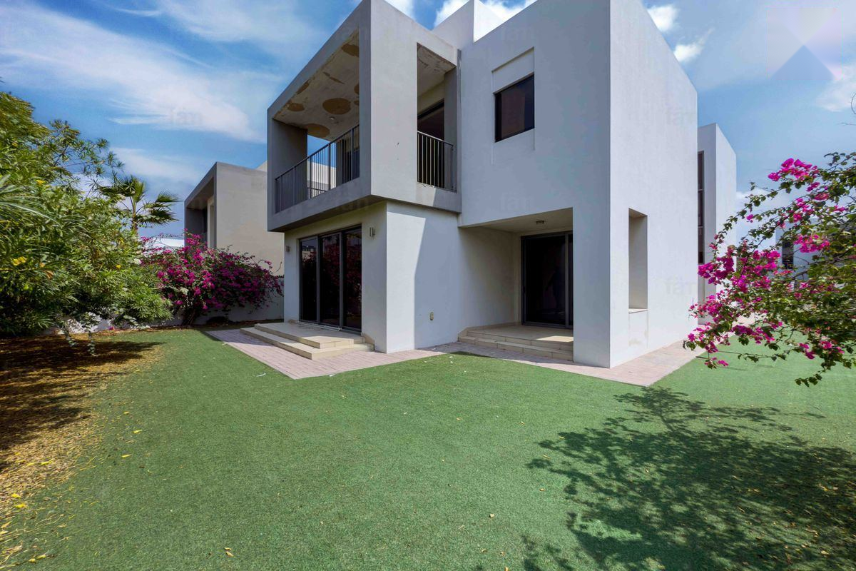 3-Bedroom Villa for Sale in Dubai Hills Estate