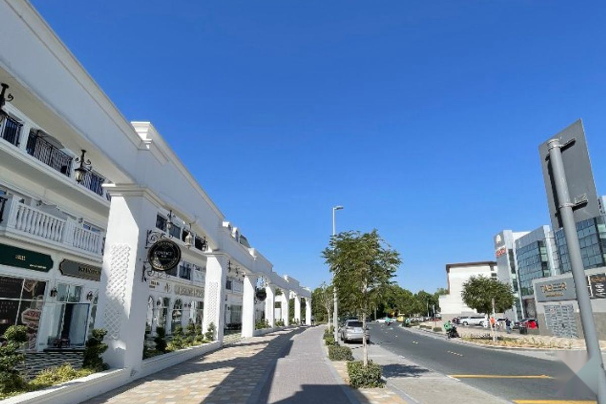 Retail Space for Rent in Arjan